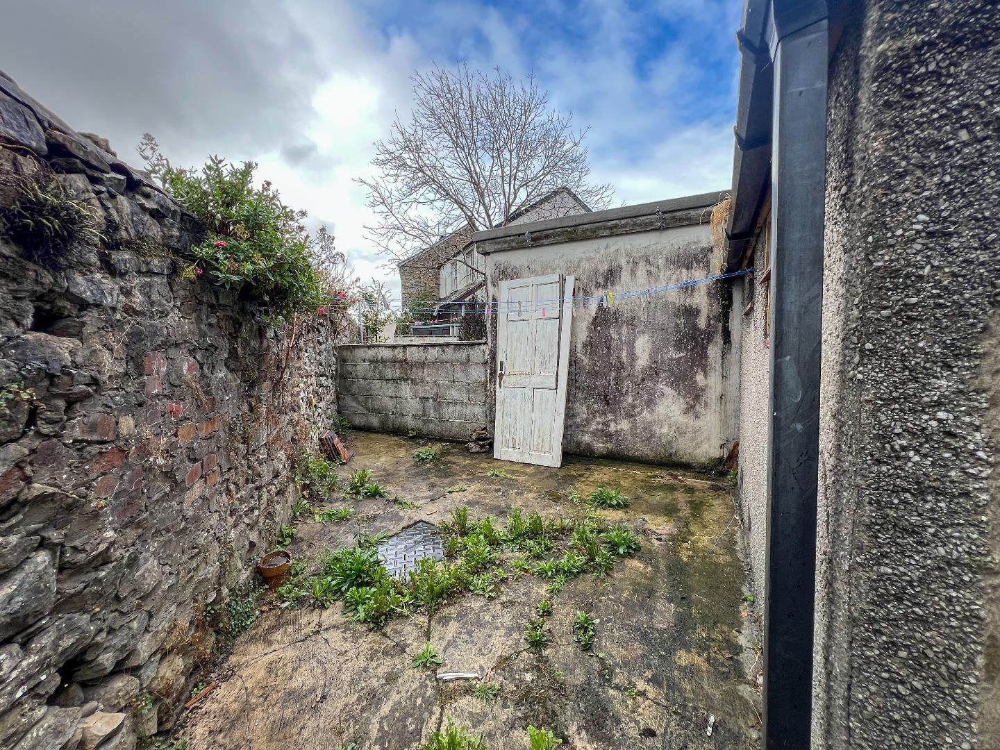 Cowbridge Road, Bridgend County Borough, CF31 3DH